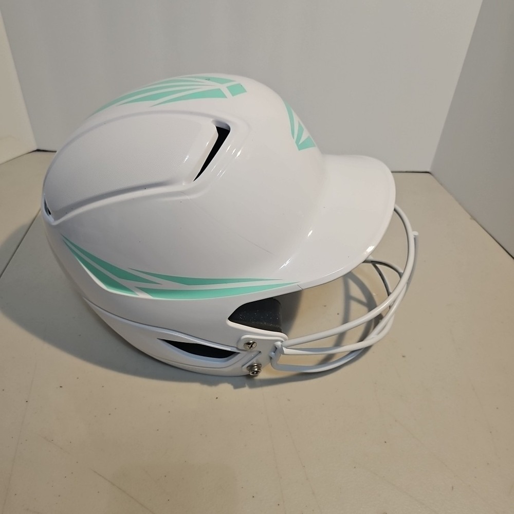 Easton Alpha Quartz Softball Battling Helmet - White size: M/L 6 5/8 - 7 1/4 - Picture 6 of 11